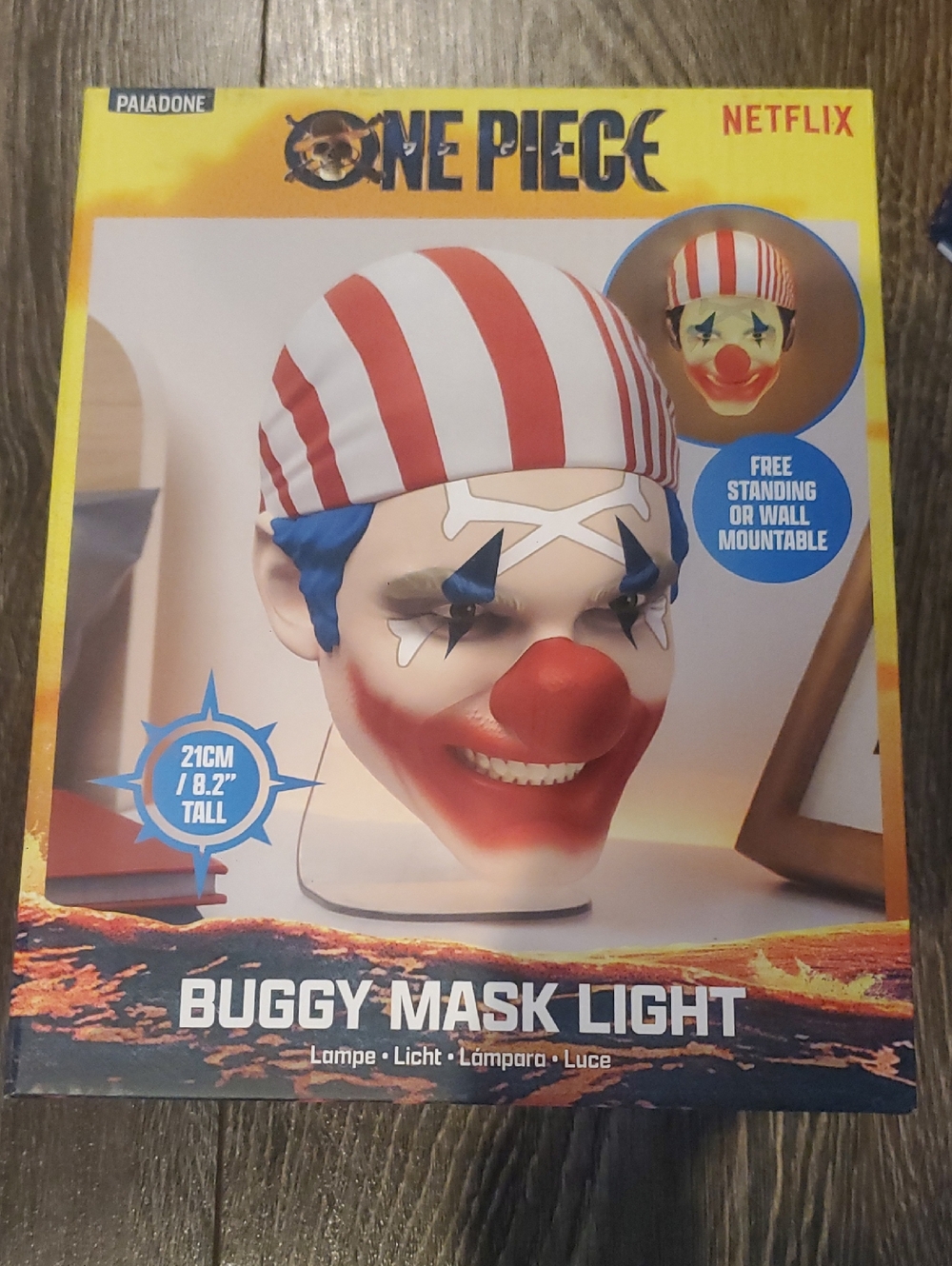 OnePiece Buggy Mask Light, Wall Mountable, or Freestanding LED Lamp BRAND NEW